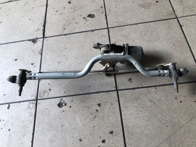 bontott RENAULT CLIO II Első Ablaktörlő Szerkezet Motorral