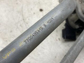 bontott RENAULT CLIO II Első Ablaktörlő Szerkezet Motorral