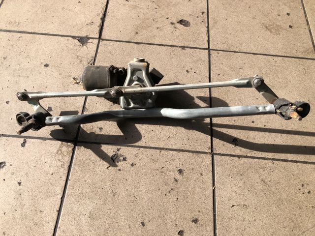 bontott RENAULT CLIO II Első Ablaktörlő Szerkezet Motorral