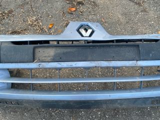 bontott RENAULT CLIO II Első Lökhárító (Részeivel)