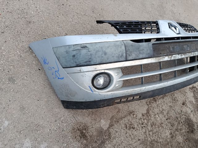 bontott RENAULT CLIO II Első Lökhárító (Üresen)