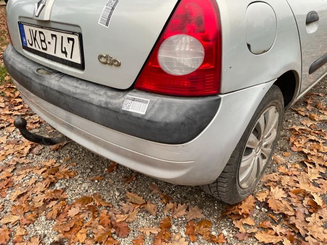 bontott RENAULT CLIO II Első Lökhárító (Üresen)