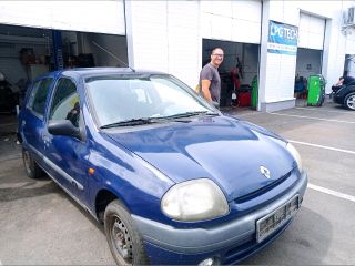 bontott RENAULT CLIO II Első Szélvédő