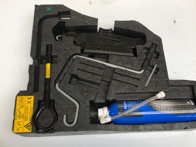 bontott RENAULT CLIO II Emelő