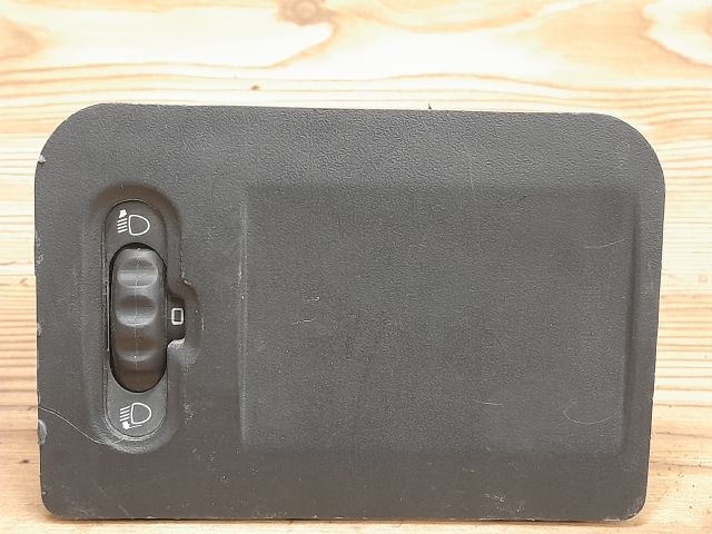 bontott RENAULT CLIO II Fényszórómagasság Állító Kapcsoló