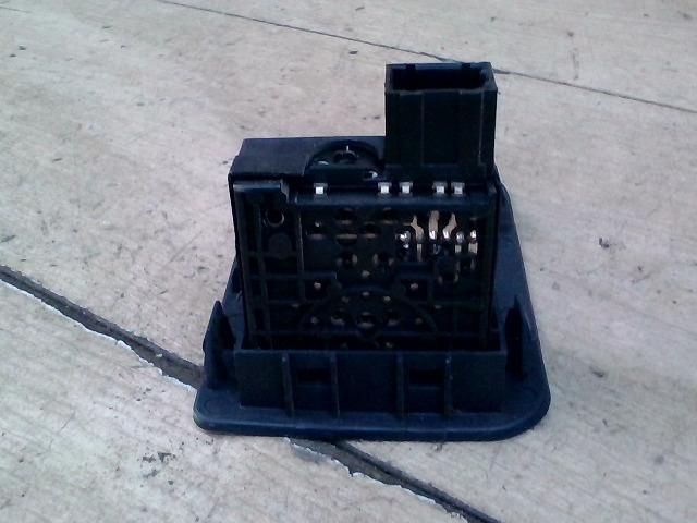 bontott RENAULT CLIO II Fényszórómagasság Állító Kapcsoló