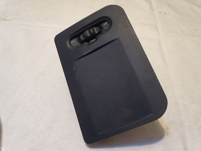 bontott RENAULT CLIO II Fényszórómagasság Állító Kapcsoló