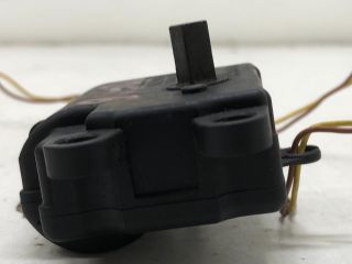 bontott RENAULT CLIO II Fűtés Állító Motor