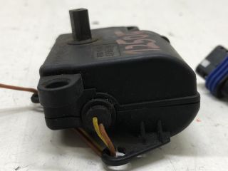 bontott RENAULT CLIO II Fűtés Állító Motor