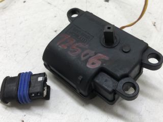 bontott RENAULT CLIO II Fűtés Állító Motor