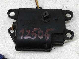 bontott RENAULT CLIO II Fűtés Állító Motor