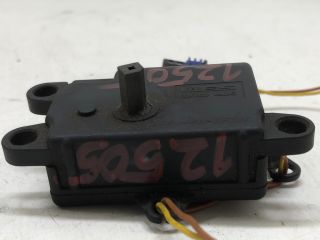 bontott RENAULT CLIO II Fűtés Állító Motor