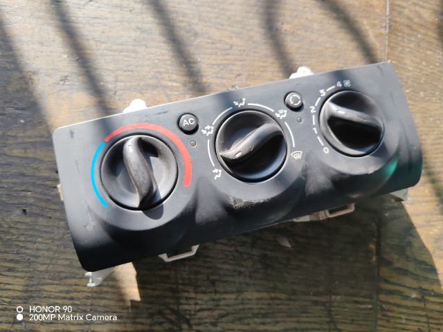 bontott RENAULT CLIO II Fűtéskapcsoló (manuális klímás)