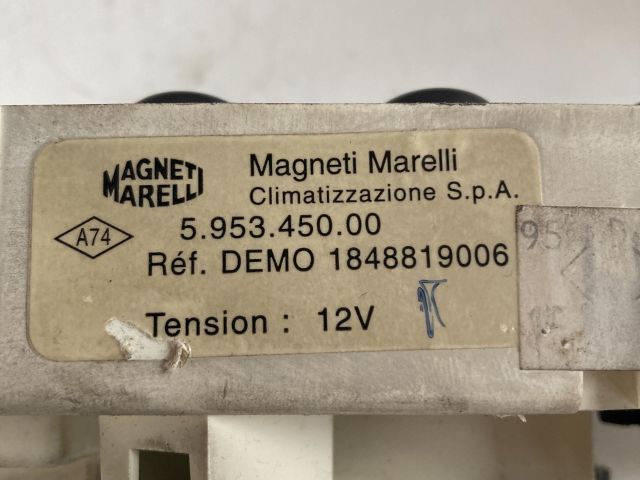 bontott RENAULT CLIO II Fűtéskapcsoló (manuális klímás)