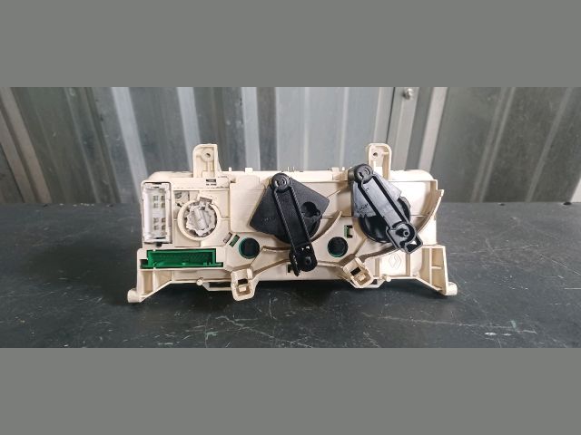 bontott RENAULT CLIO II Fűtéskapcsoló (manuális klímás)