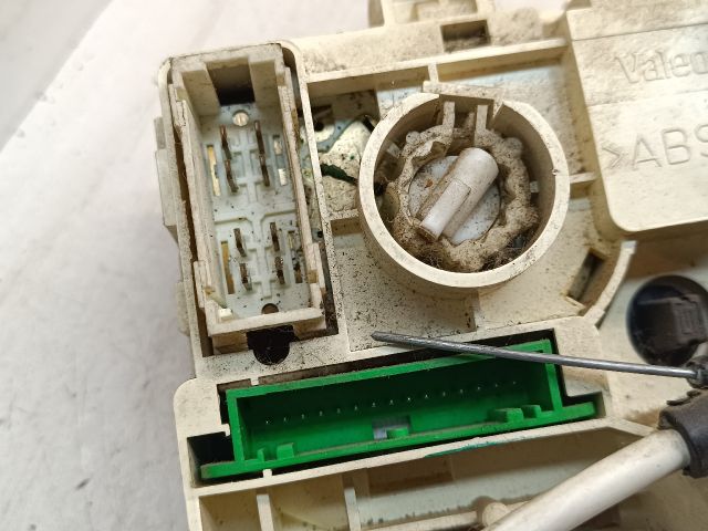 bontott RENAULT CLIO II Fűtéskapcsoló (Nem klímás)