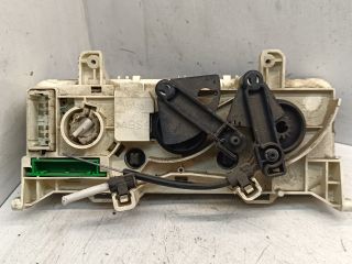 bontott RENAULT CLIO II Fűtéskapcsoló (Nem klímás)