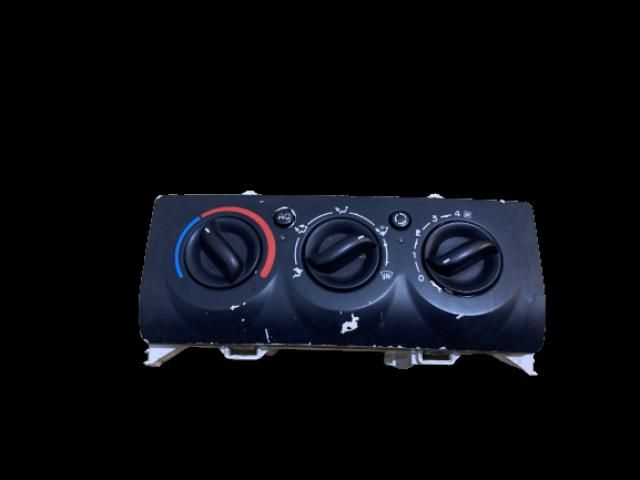 bontott RENAULT CLIO II Fűtéskapcsoló