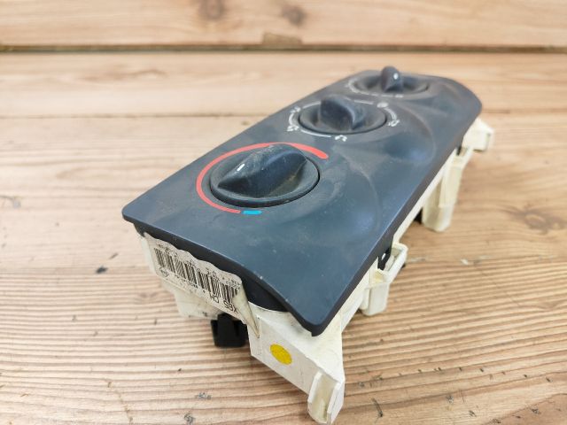 bontott RENAULT CLIO II Fűtéskapcsoló