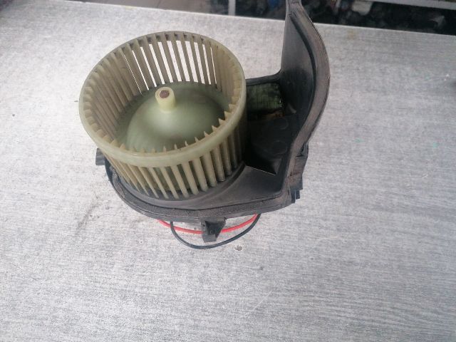 bontott RENAULT CLIO II Fűtőmotor (Klímás)