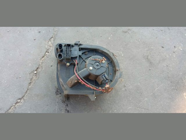 bontott RENAULT CLIO II Fűtőmotor (Nem klímás)