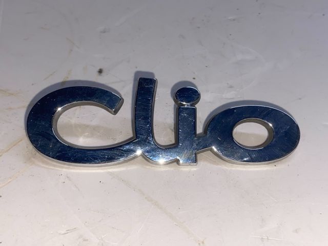 bontott RENAULT CLIO II Hátsó Embléma