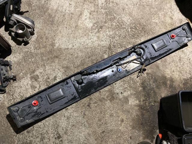 bontott RENAULT CLIO II Hátsó Szárny Légterelő