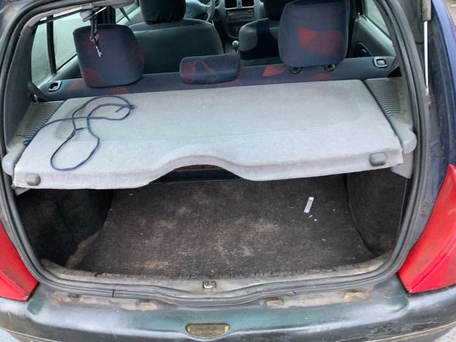 bontott RENAULT CLIO II Hátsó Ülés Szett