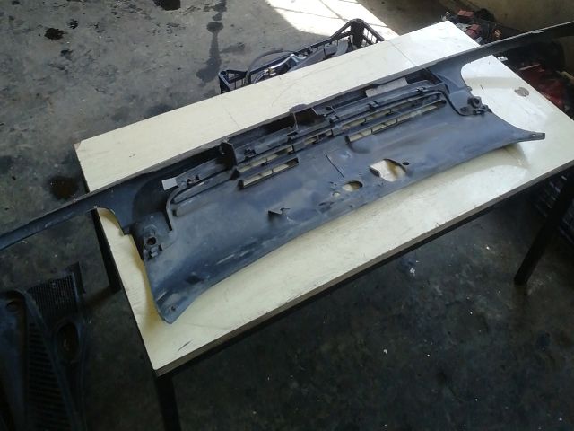 bontott RENAULT CLIO II Homlokfal Burkolat