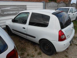 bontott RENAULT CLIO II Hűtőrács