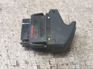 bontott RENAULT CLIO II Jobb első Ablakemelő Kapcsoló