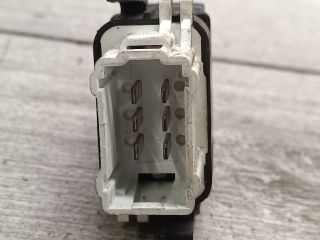 bontott RENAULT CLIO II Jobb első Ablakemelő Kapcsoló