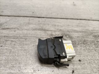 bontott RENAULT CLIO II Jobb első Ablakemelő Kapcsoló