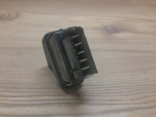 bontott RENAULT CLIO II Jobb első Ablakemelő Kapcsoló