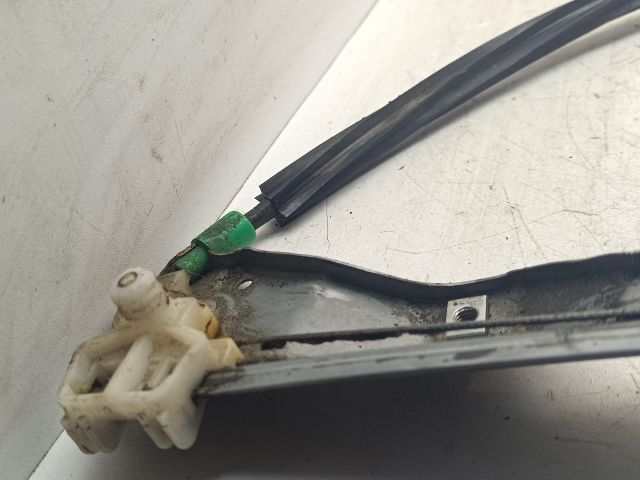 bontott RENAULT CLIO II Jobb első Ablakemelő Szerkezet (Elektromos)