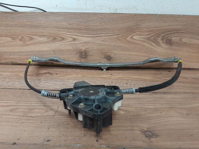 bontott RENAULT CLIO II Jobb első Ablakemelő Szerkezet (Elektromos)