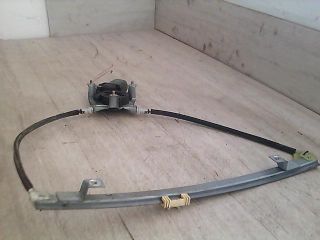 bontott RENAULT CLIO II Jobb első Ablakemelő Szerkezet (Elektromos)