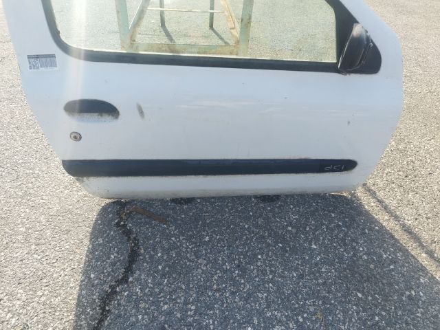 bontott RENAULT CLIO II Jobb első Ajtó (Részeivel)