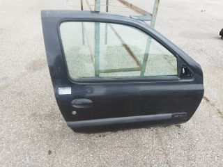 bontott RENAULT CLIO II Jobb első Ajtó (Részeivel)