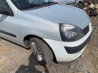 bontott RENAULT CLIO II Jobb első Ajtó (Részeivel)