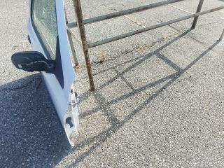 bontott RENAULT CLIO II Jobb első Ajtó (Részeivel)