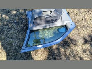 bontott RENAULT CLIO II Jobb első Ajtó (Részeivel)