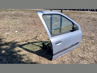 bontott RENAULT CLIO II Jobb első Ajtó (Részeivel)