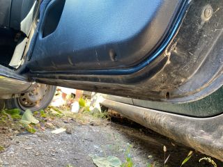 bontott RENAULT CLIO II Jobb első Ajtó (Üres lemez)