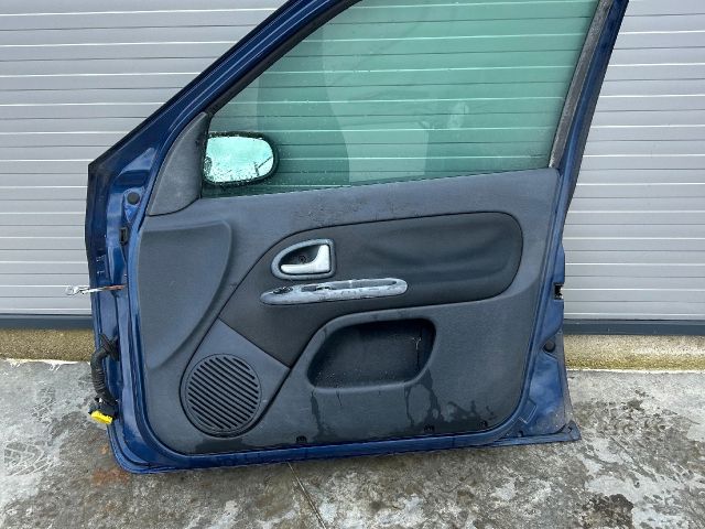 bontott RENAULT CLIO II Jobb első Ajtó (Üres lemez)