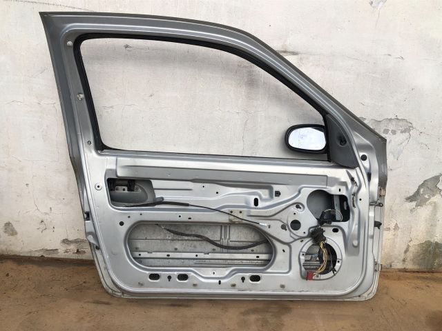 bontott RENAULT CLIO II Jobb első Ajtó (Üres lemez)