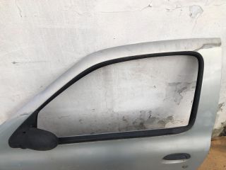 bontott RENAULT CLIO II Jobb első Ajtó (Üres lemez)