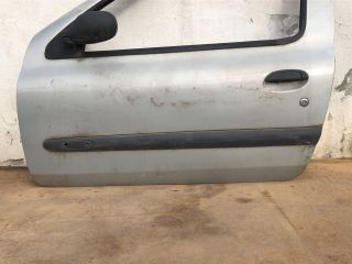 bontott RENAULT CLIO II Jobb első Ajtó (Üres lemez)