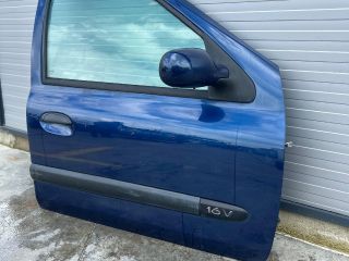 bontott RENAULT CLIO II Jobb első Ajtó (Üres lemez)