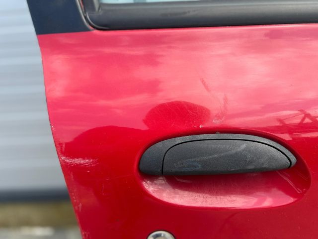 bontott RENAULT CLIO II Jobb első Ajtó (Üres lemez)